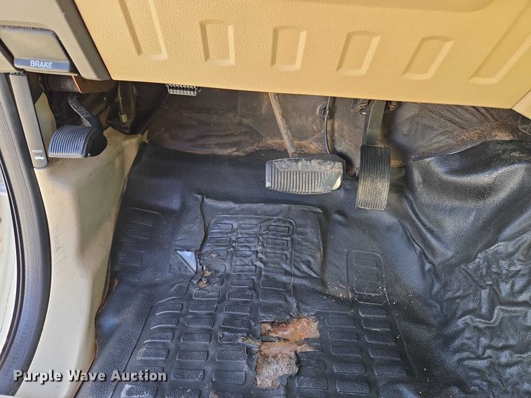 image for item ET1267 2008 Ford F450 bucket truck