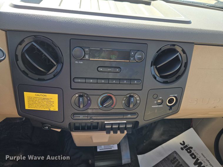 image for item ET1267 2008 Ford F450 bucket truck