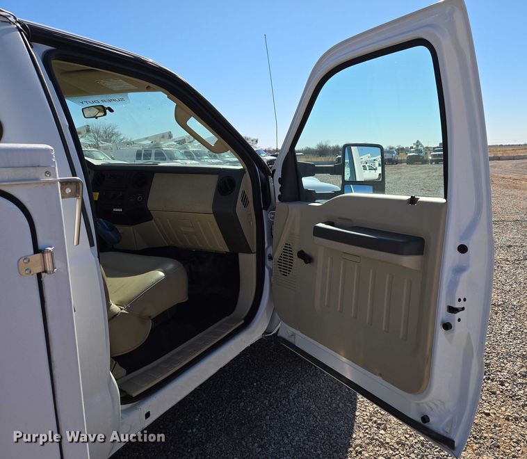 image for item ET1267 2008 Ford F450 bucket truck