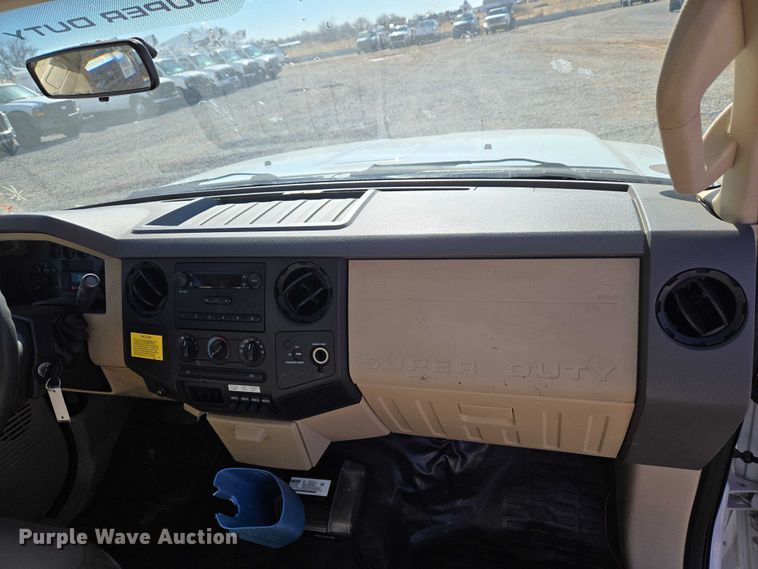 image for item ET1267 2008 Ford F450 bucket truck