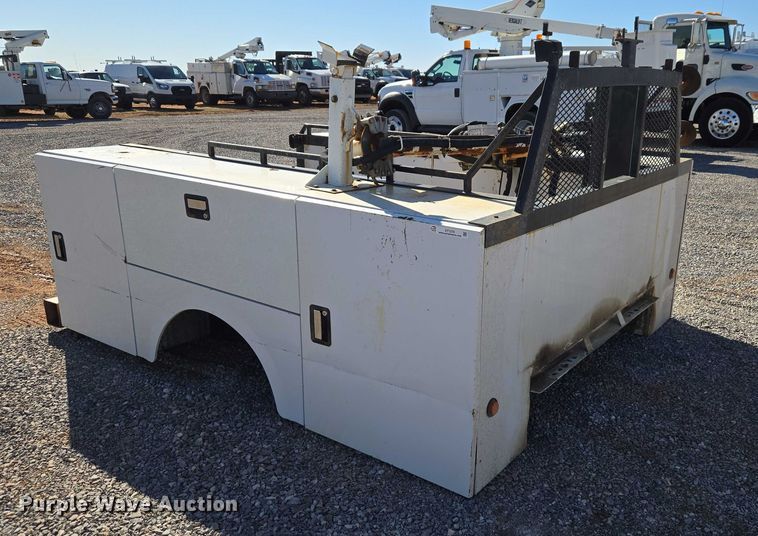 image for item ET1270 STAHL utility bed