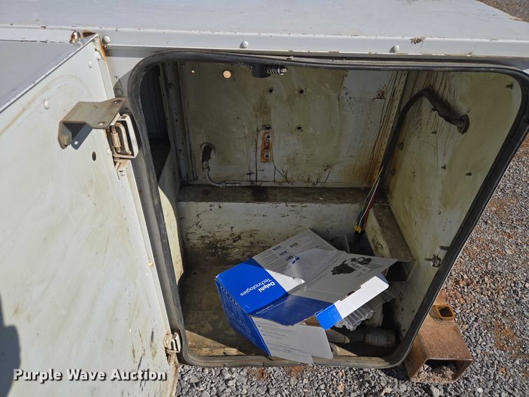 image for item ET1270 STAHL utility bed