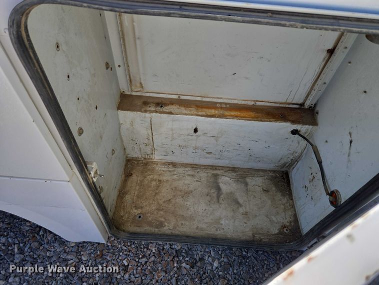 image for item ET1270 STAHL utility bed