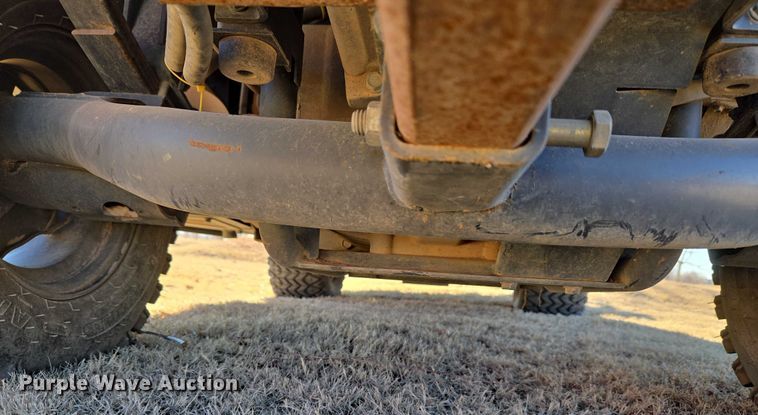 image for item ET1271 2015 Kubota RTV100 utility vehicle