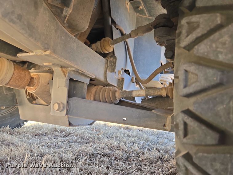 image for item ET1271 2015 Kubota RTV100 utility vehicle