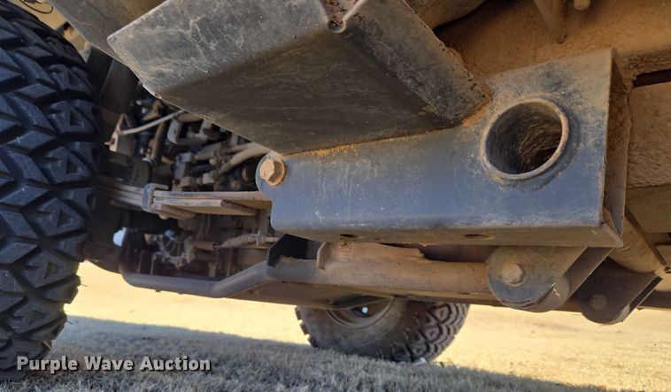 image for item ET1271 2015 Kubota RTV100 utility vehicle