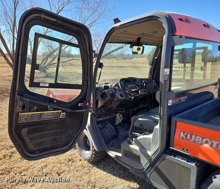 image for item ET1271 2015 Kubota RTV100 utility vehicle