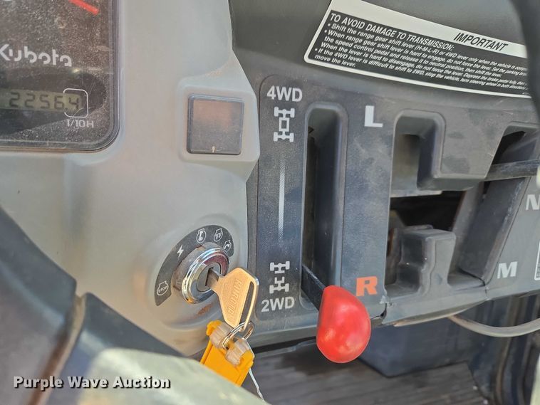 image for item ET1271 2015 Kubota RTV100 utility vehicle