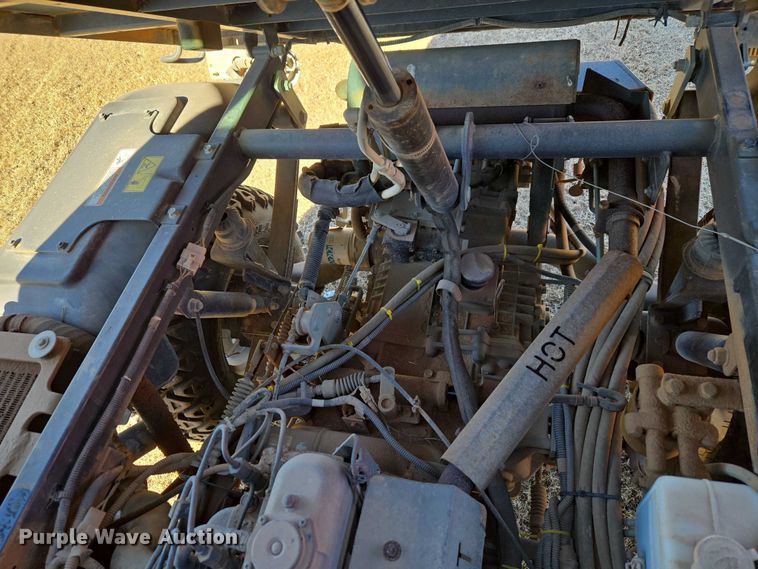 image for item ET1271 2015 Kubota RTV100 utility vehicle