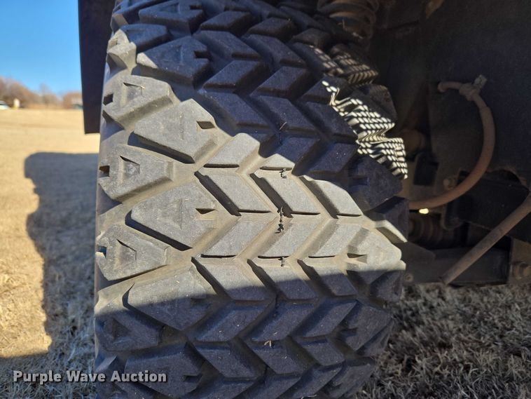 image for item ET1271 2015 Kubota RTV100 utility vehicle