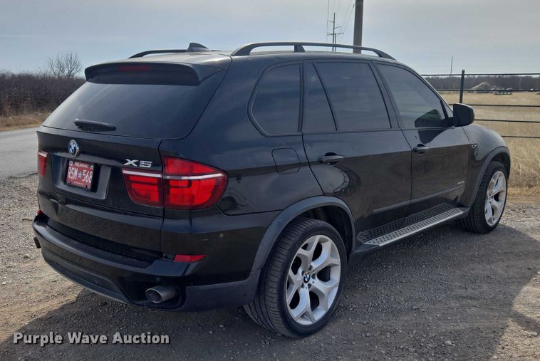 image for item ET1274 2011 BMW X5 SUV
