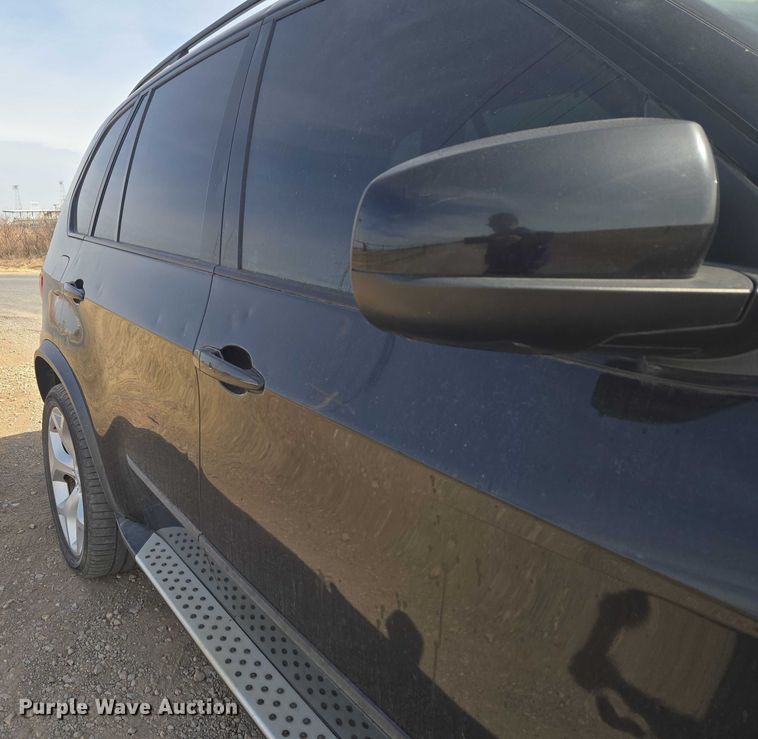 image for item ET1274 2011 BMW X5 SUV