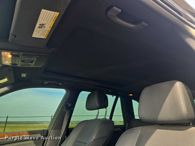 image for item ET1274 2011 BMW X5 SUV