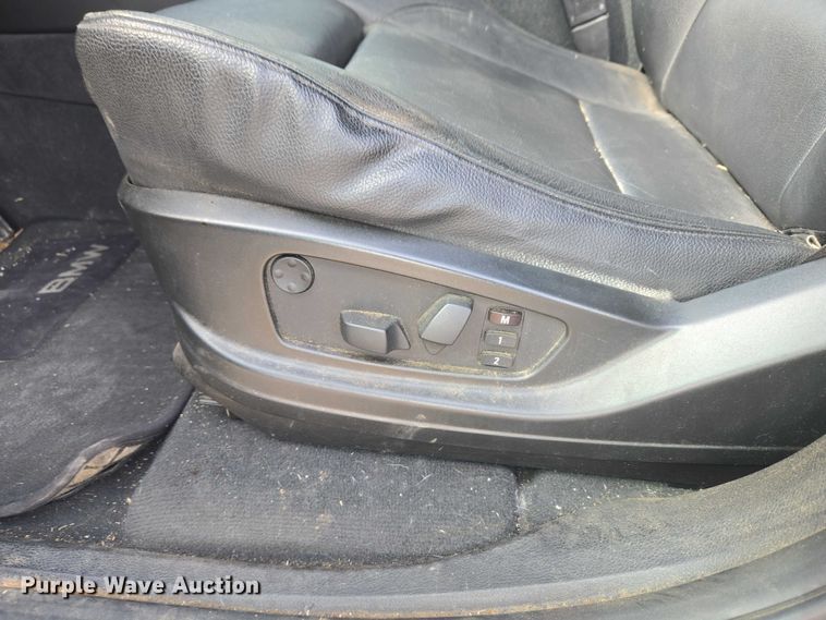 image for item ET1274 2011 BMW X5 SUV