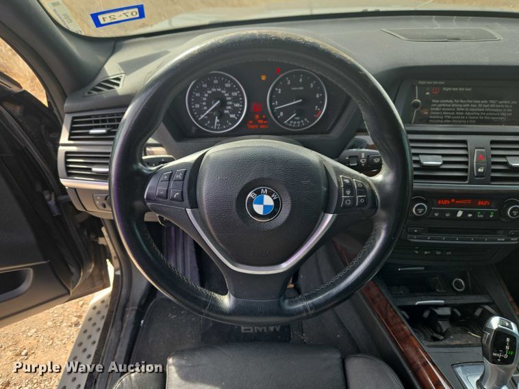 image for item ET1274 2011 BMW X5 SUV