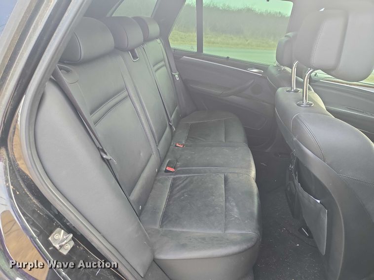 image for item ET1274 2011 BMW X5 SUV