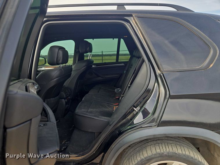 image for item ET1274 2011 BMW X5 SUV