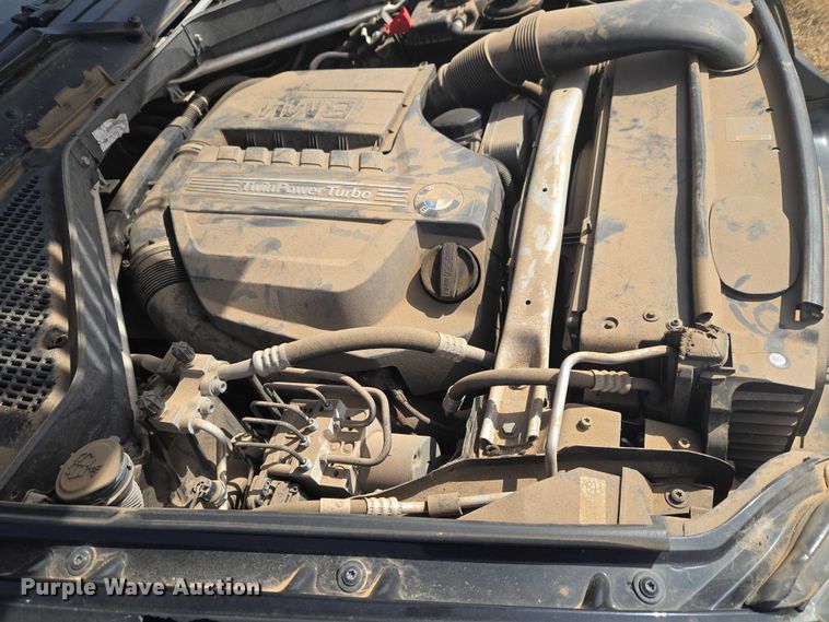 image for item ET1274 2011 BMW X5 SUV