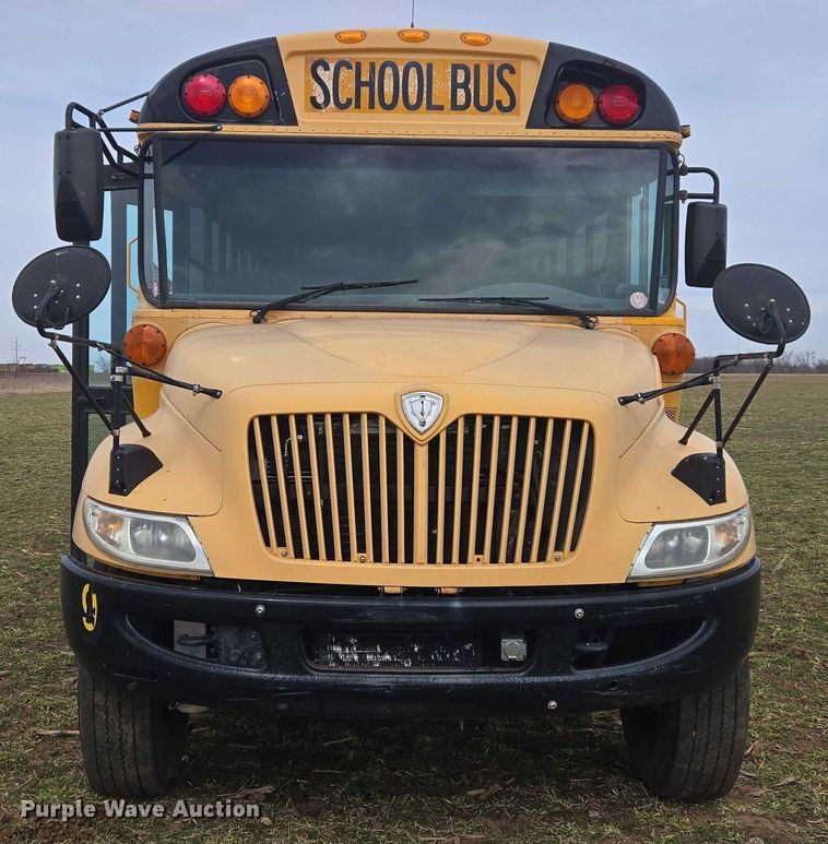 image for item ET1276 2010 IC Bus PB105 school bus