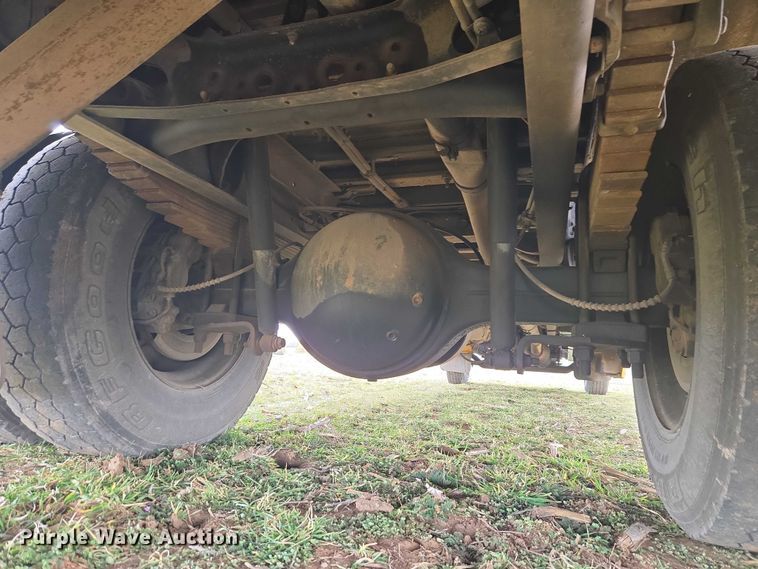 image for item ET1276 2010 IC Bus PB105 school bus