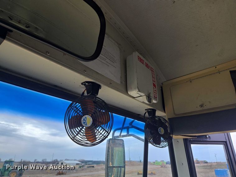 image for item ET1276 2010 IC Bus PB105 school bus