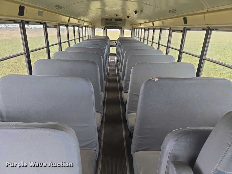 image for item ET1276 2010 IC Bus PB105 school bus