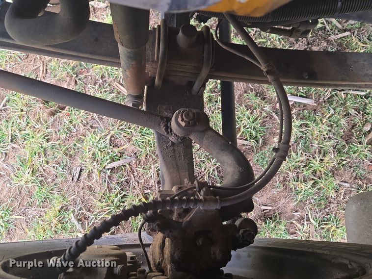 image for item ET1276 2010 IC Bus PB105 school bus