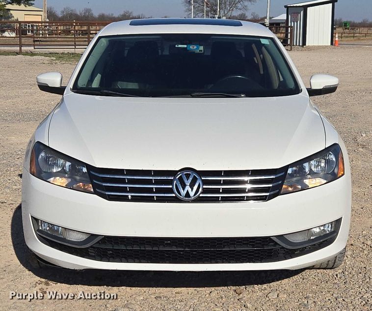 image for item ET1283 2014 Volkswagen Passat 