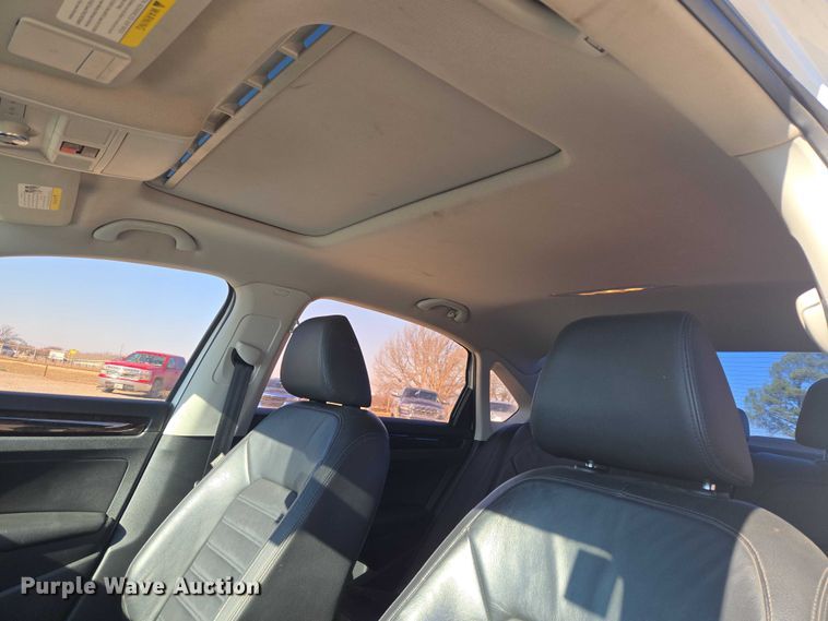 image for item ET1283 2014 Volkswagen Passat 