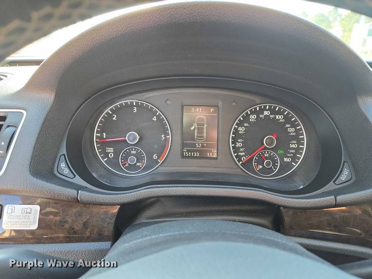 image for item ET1283 2014 Volkswagen Passat 