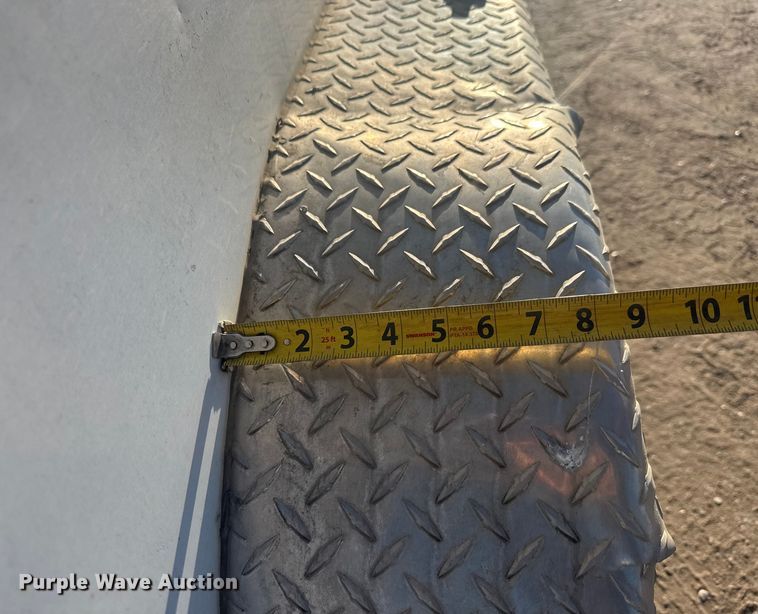 image for item ET1512 2015 Continental enclosed cargo trailer