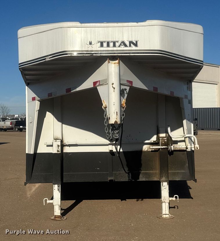 image for item ET1513 2017 Titan HR6761 enclosed cargo trailer