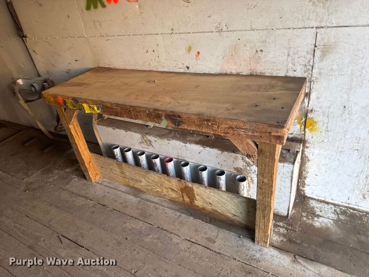 image for item ET1513 2017 Titan HR6761 enclosed cargo trailer