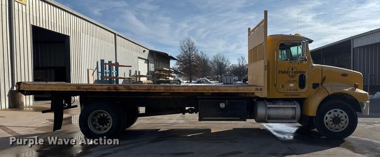 image for item ET4446 2004 Peterbilt 330 dump flatbed truck