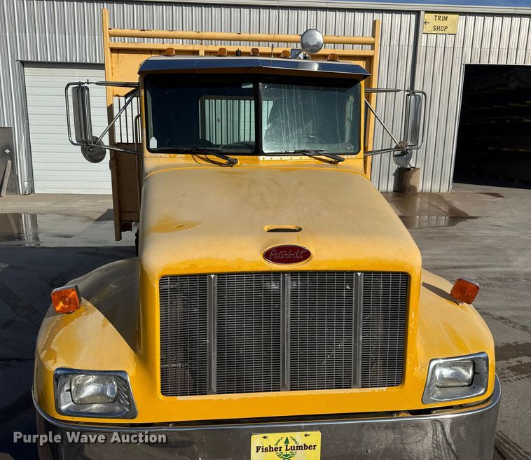 image for item ET4446 2004 Peterbilt 330 dump flatbed truck