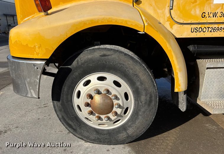 image for item ET4446 2004 Peterbilt 330 dump flatbed truck