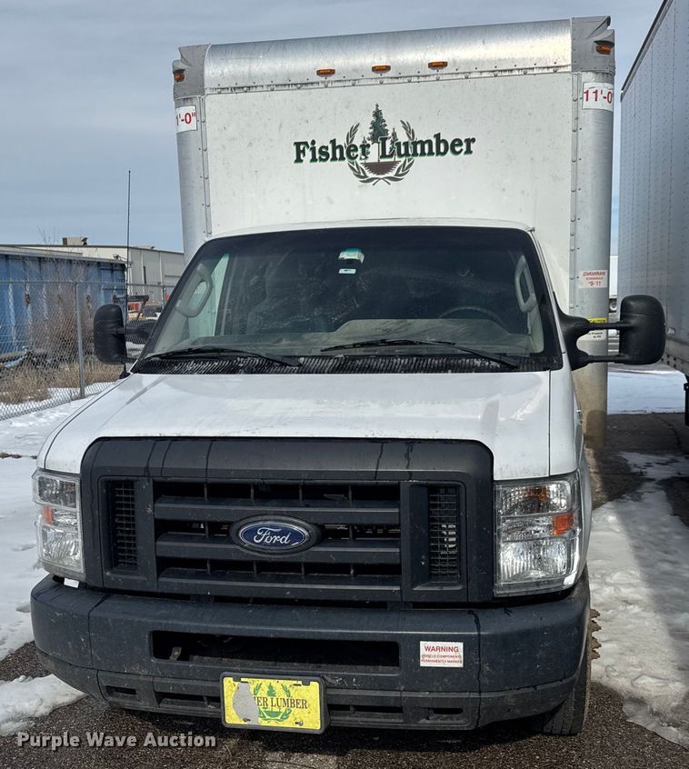 image for item ET4448 2019 Ford E350 Super Duty box truck