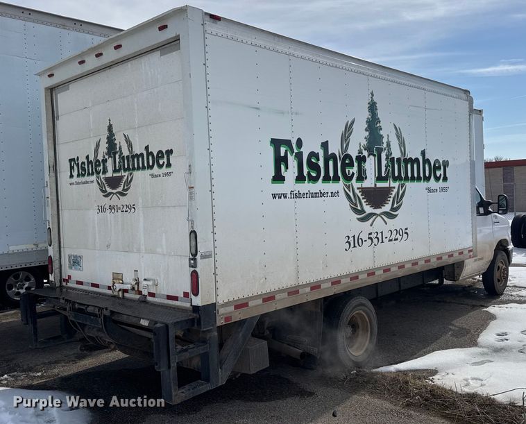 image for item ET4448 2019 Ford E350 Super Duty box truck