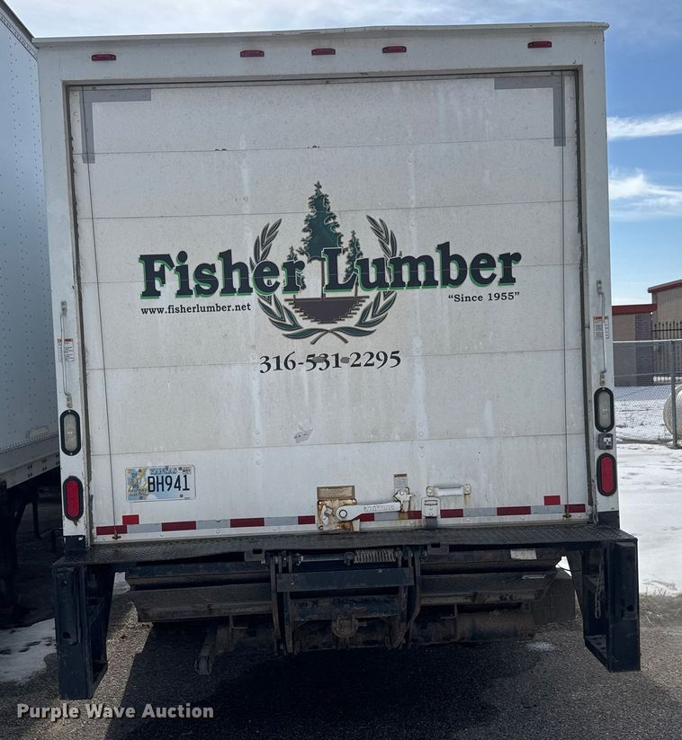 image for item ET4448 2019 Ford E350 Super Duty box truck