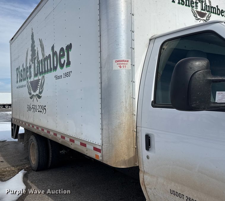 image for item ET4448 2019 Ford E350 Super Duty box truck