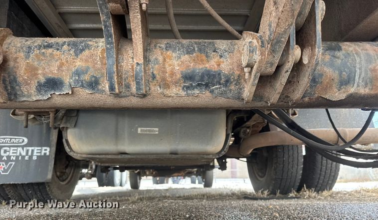 image for item ET4448 2019 Ford E350 Super Duty box truck