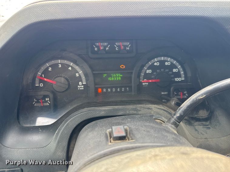 image for item ET4448 2019 Ford E350 Super Duty box truck