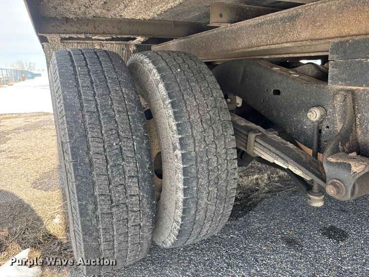 image for item ET4448 2019 Ford E350 Super Duty box truck