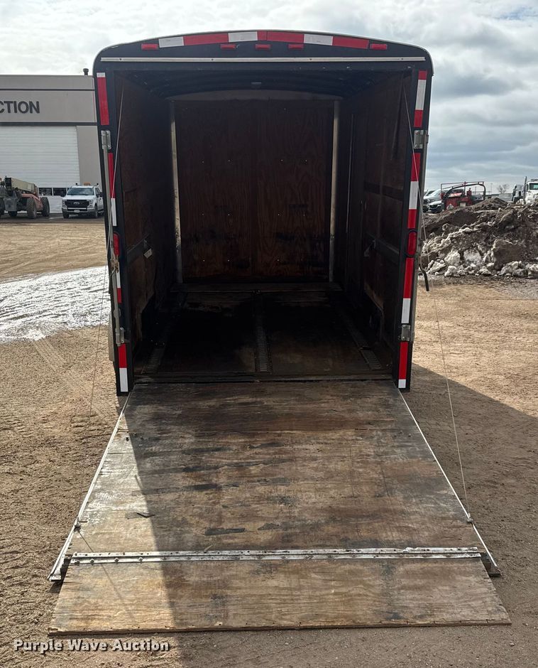 image for item ET4457 2013 Continental TXTW14SA enclosed cargo trailer
