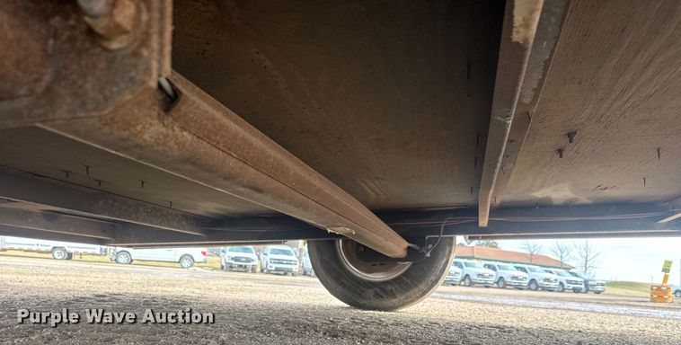 image for item ET4457 2013 Continental TXTW14SA enclosed cargo trailer