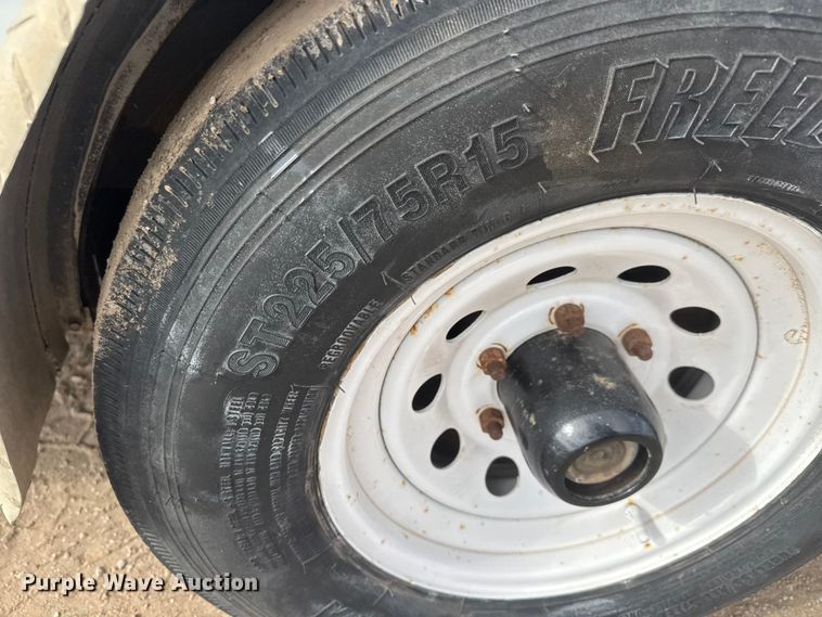 image for item ET4457 2013 Continental TXTW14SA enclosed cargo trailer