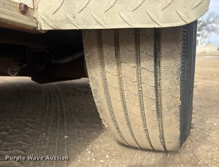 image for item ET4457 2013 Continental TXTW14SA enclosed cargo trailer