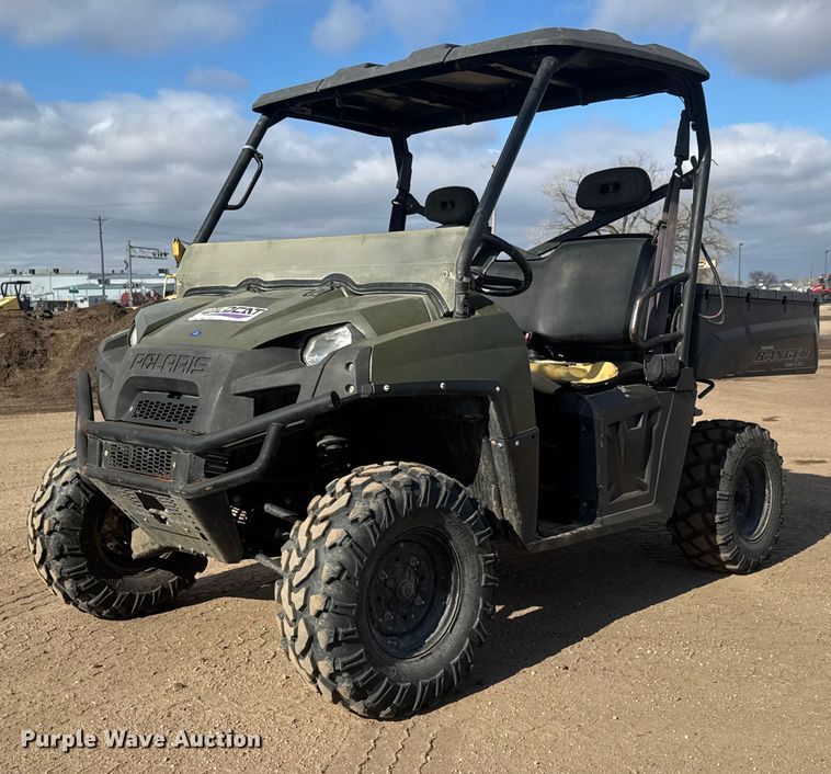 image for item ET4461 2014 Polaris Ranger utility vehicle