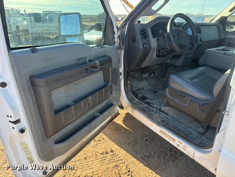 image for item ET4485 2012 Ford F450 Super Duty XL utility / service truck