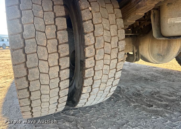 image for item ET4485 2012 Ford F450 Super Duty XL utility / service truck